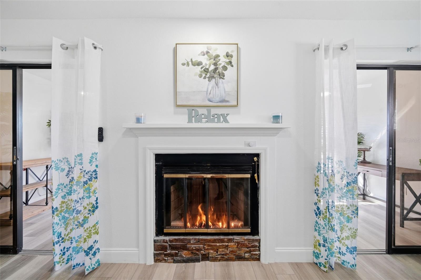 LINKS THE CONDO - Residential