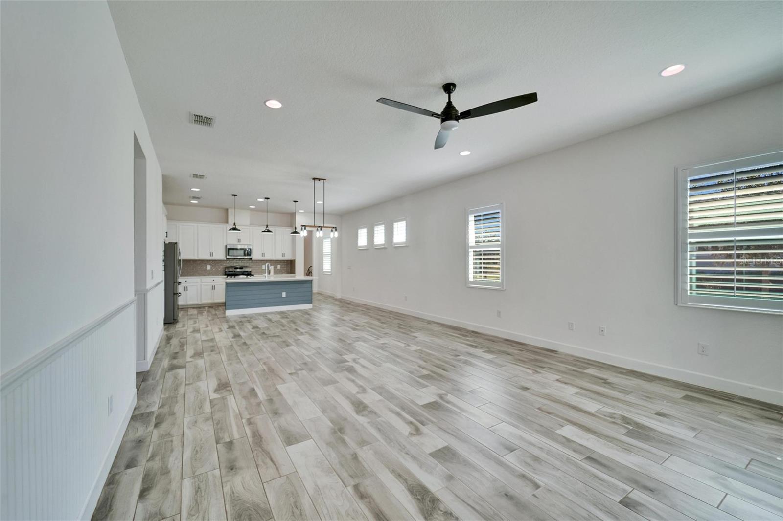 MIRABAY PARCELS 21 & 23 - Residential