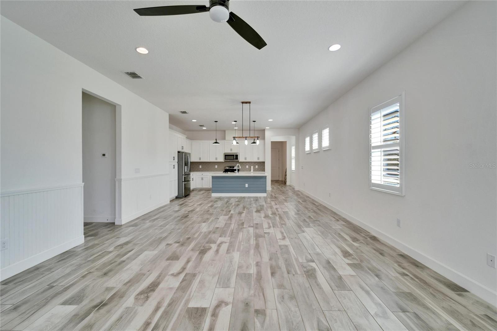 MIRABAY PARCELS 21 & 23 - Residential