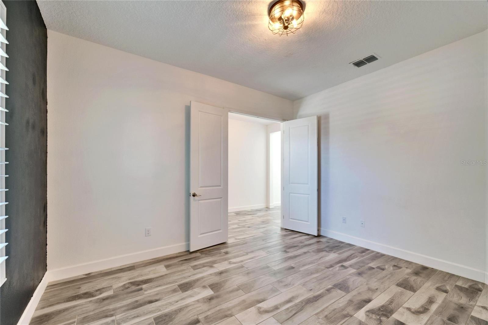 MIRABAY PARCELS 21 & 23 - Residential