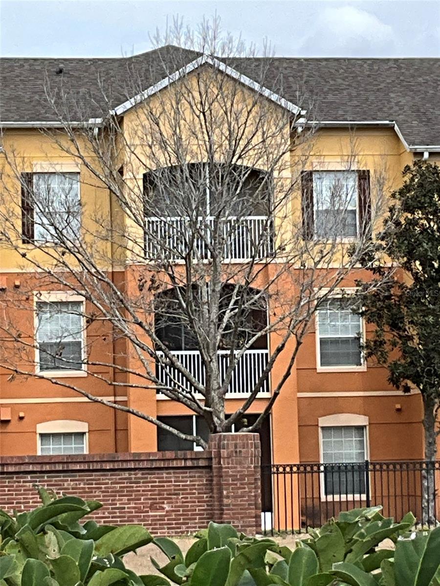 HORIZONS/VISTA LAKES PH 03 - Residential Lease