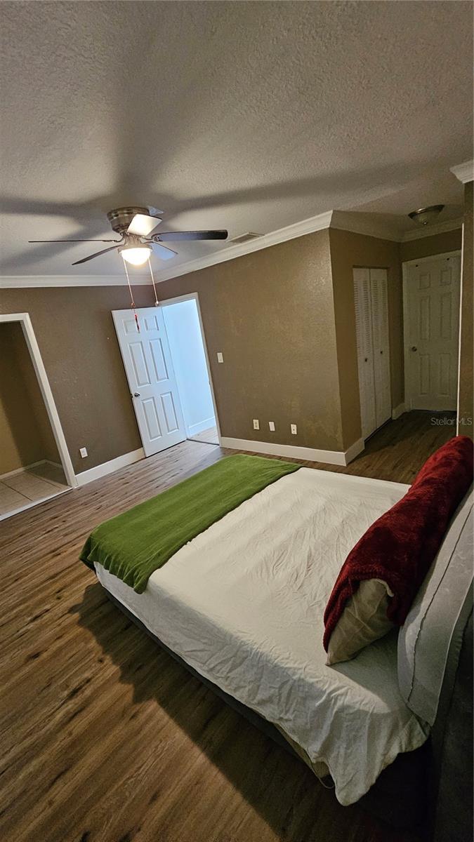 WINDMILL POINTE - Residential Lease