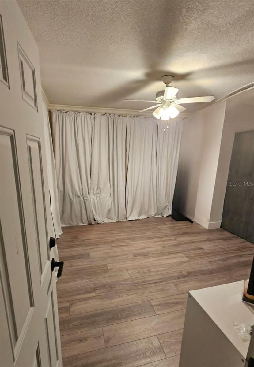 WINDMILL POINTE - Residential Lease