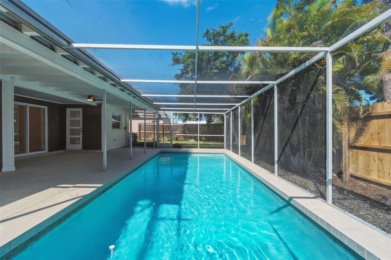 SOUTH VENICE - Residential