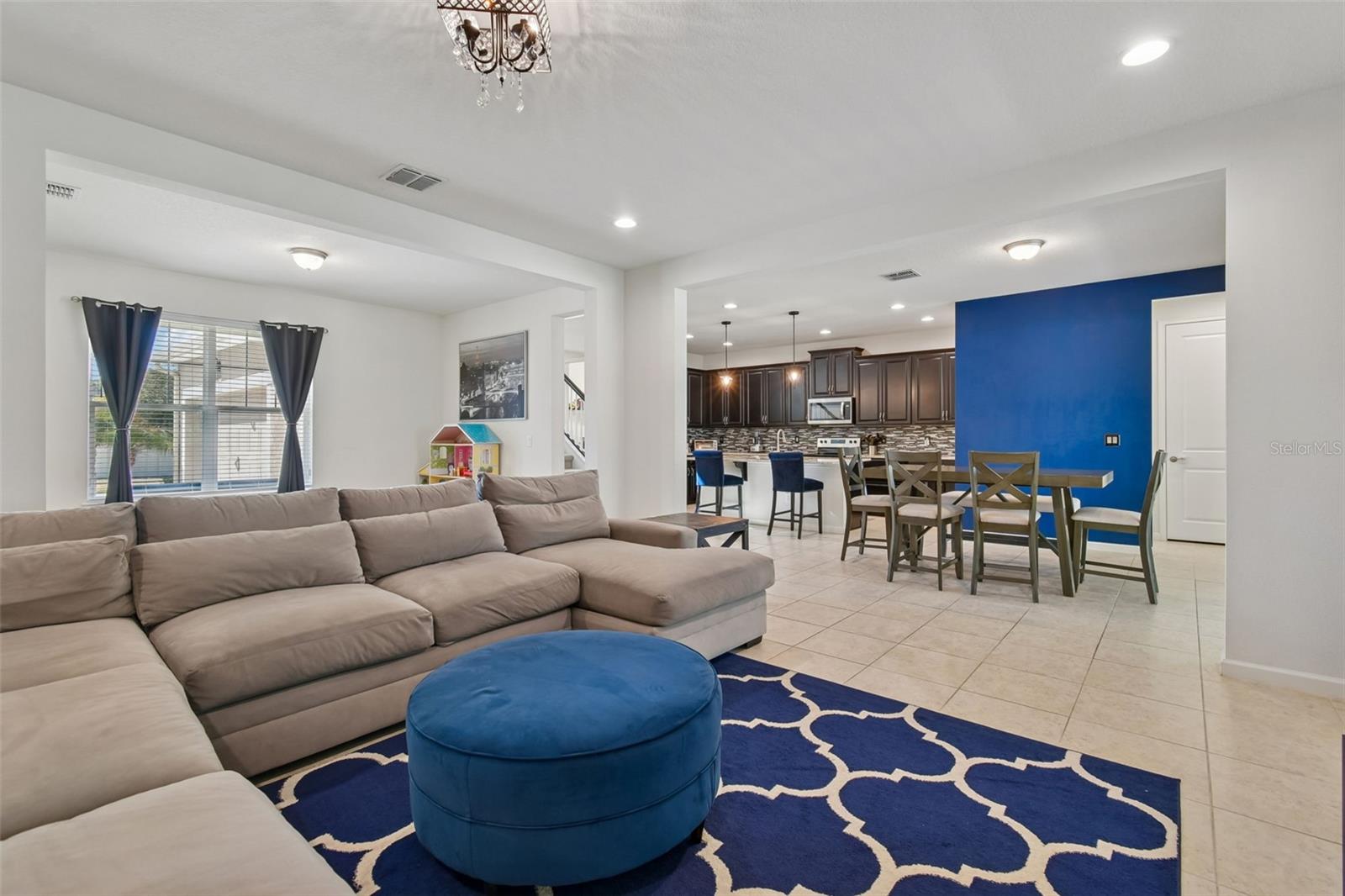 MEADOWGROVE - Residential