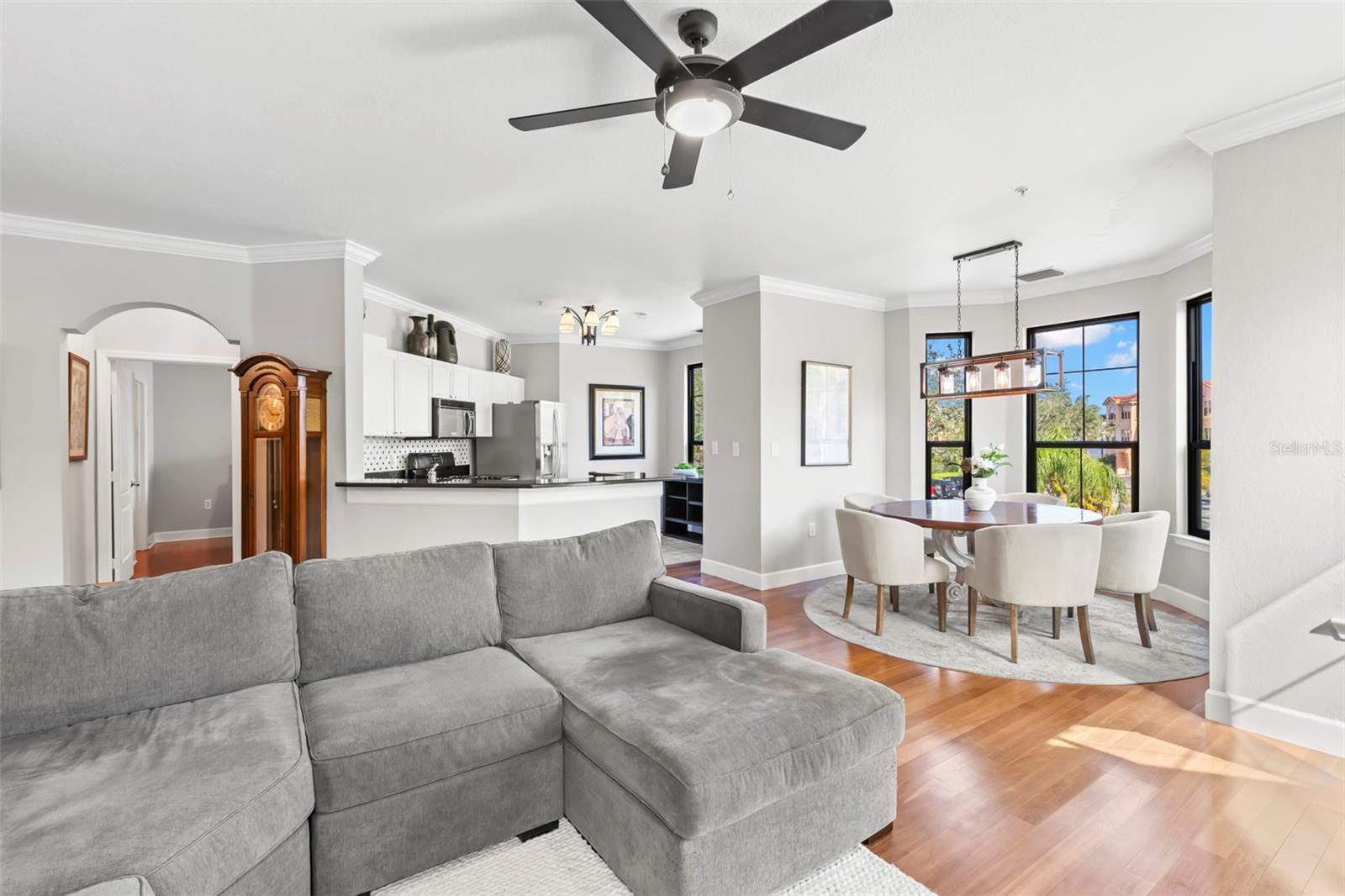 GRAND BELLAGIO AT BAYWATCH CONDO THE - Residential Lease