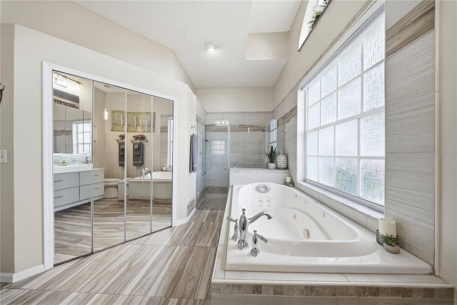 BLOOMINGDALE SEC BB PH - Residential