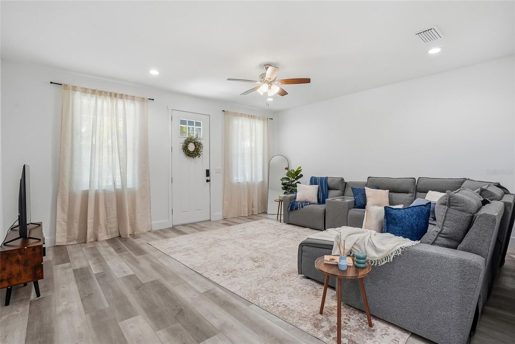 Photo of 3208 Deleuil Avenue, Tampa, FL 33610 (MLS # TB8473217)