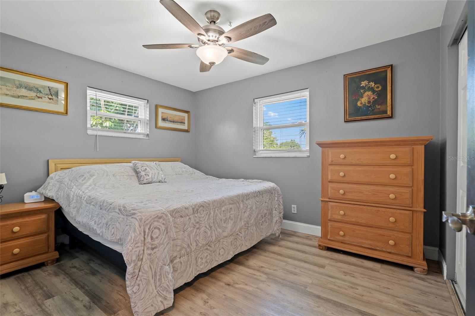 KENNETH CITY - Residential