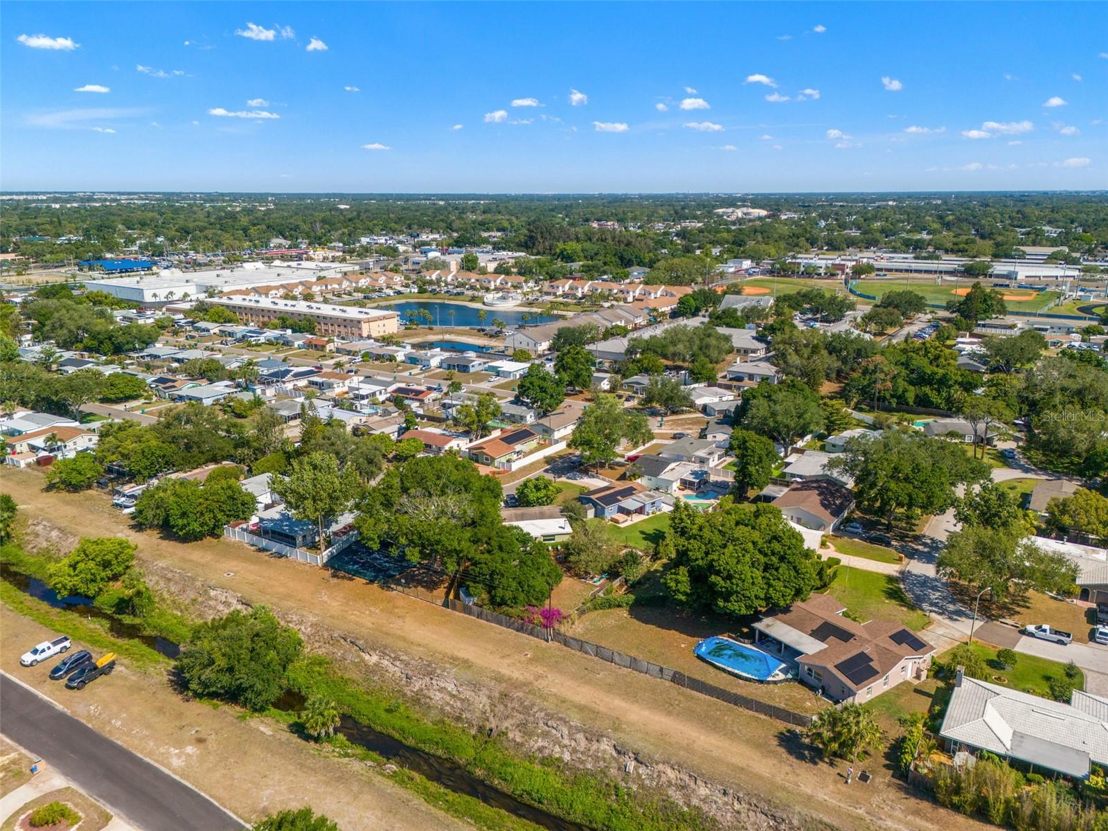 KENNETH CITY - Residential