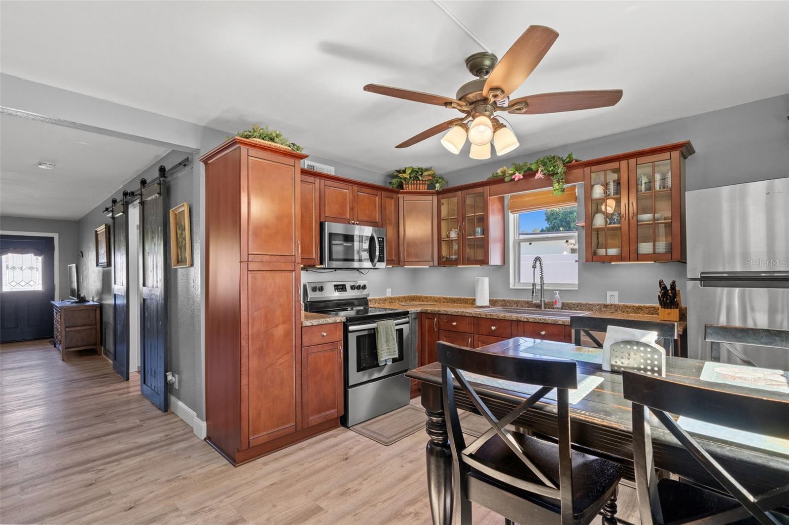 KENNETH CITY - Residential