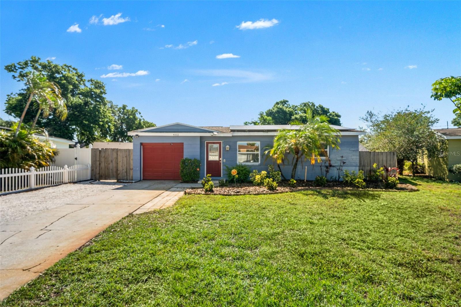 KENNETH CITY - Residential