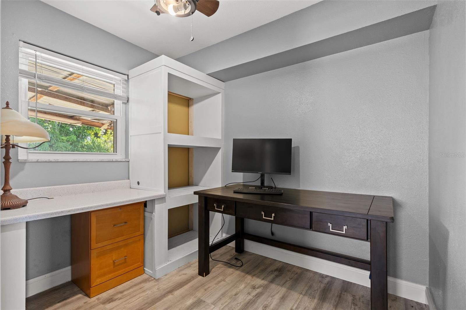 KENNETH CITY - Residential