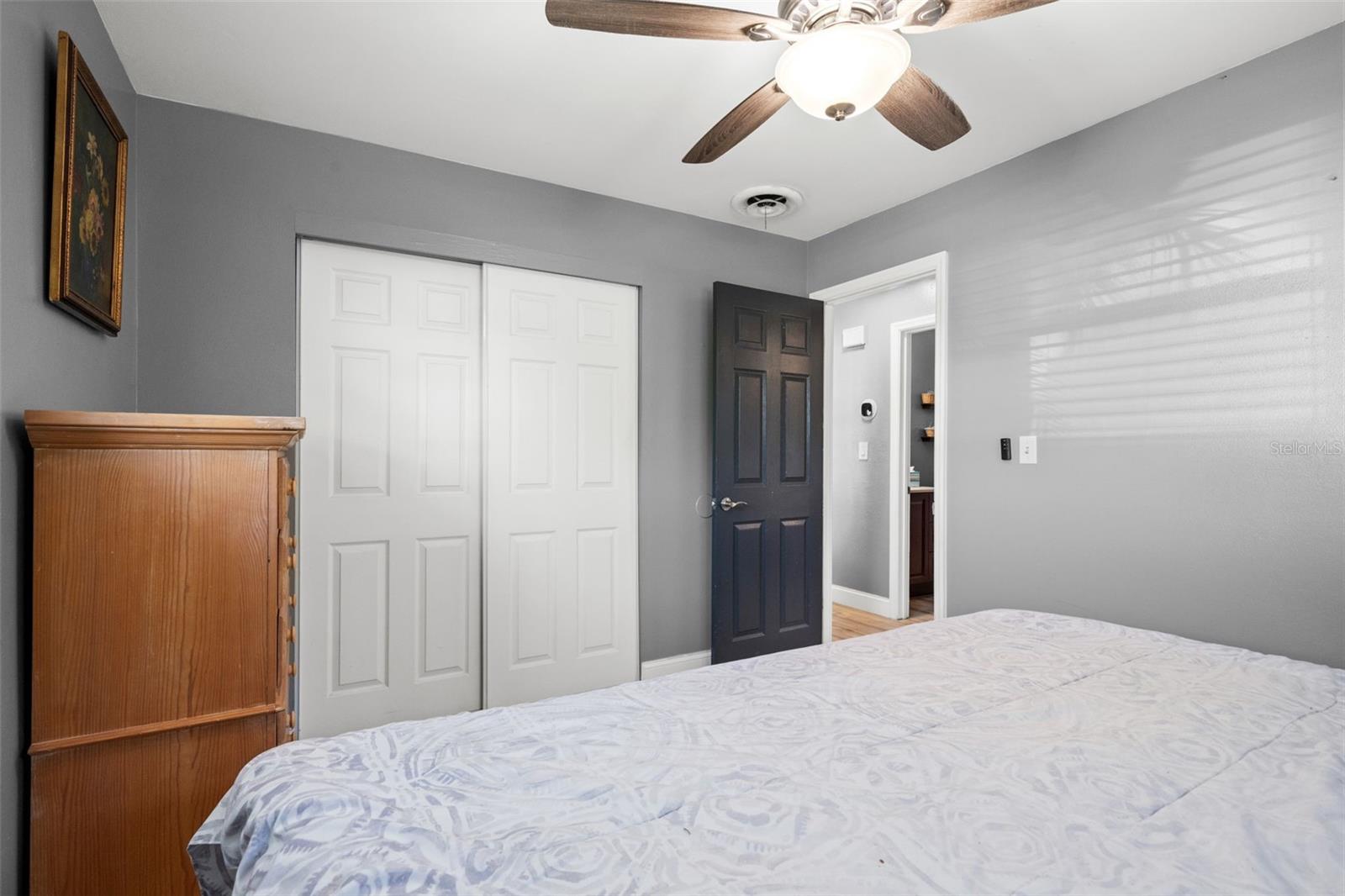 KENNETH CITY - Residential