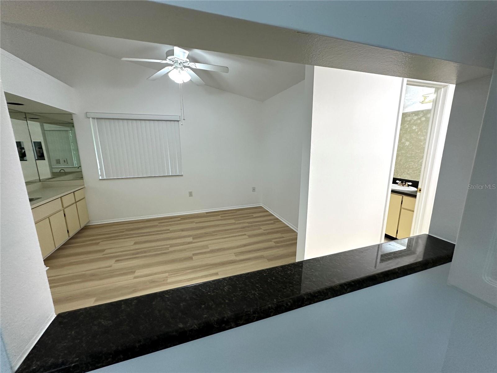 OAK HARBOUR SEC 3 A CONDO - Residential