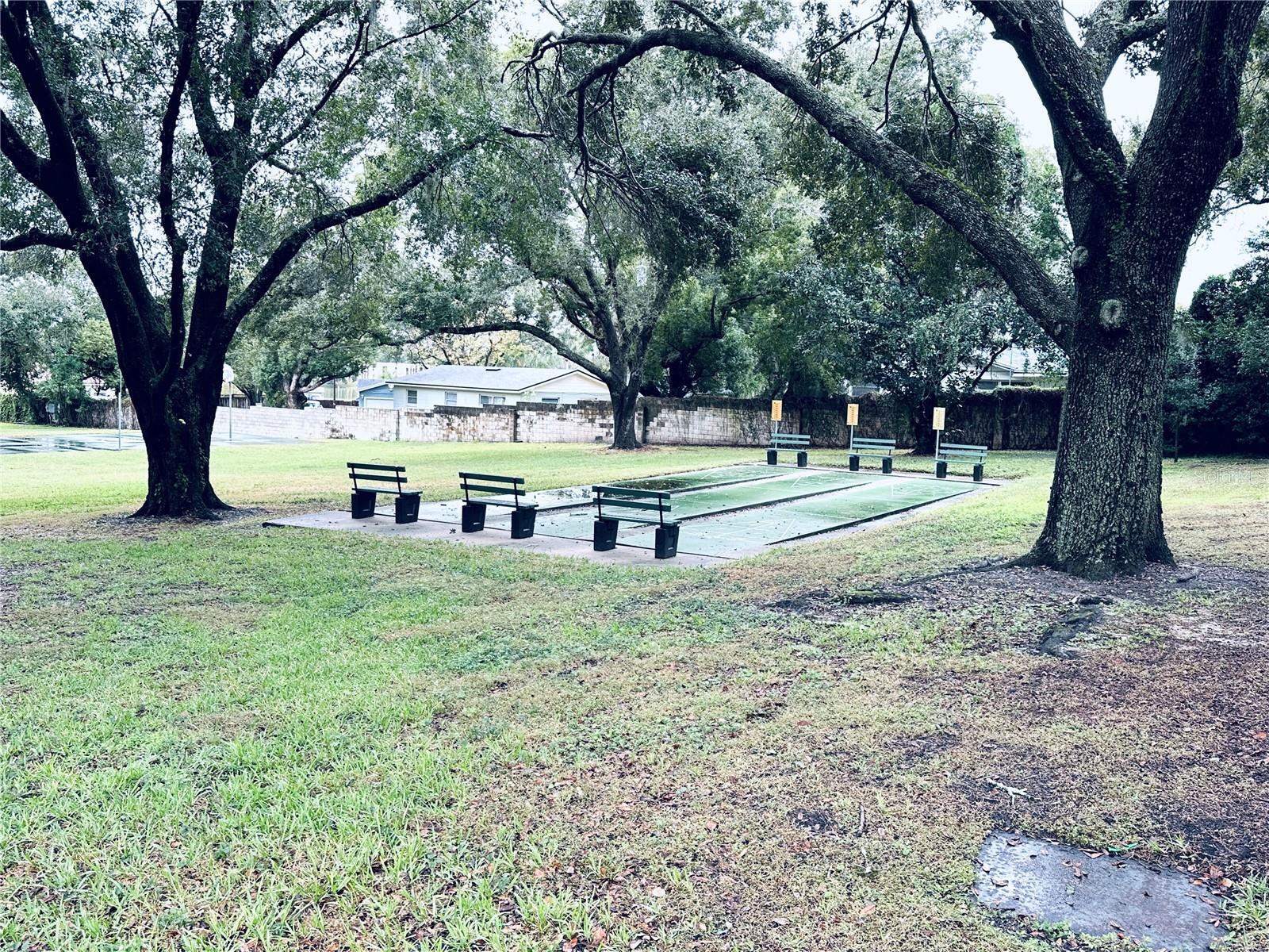 OAK HARBOUR SEC 3 A CONDO - Residential