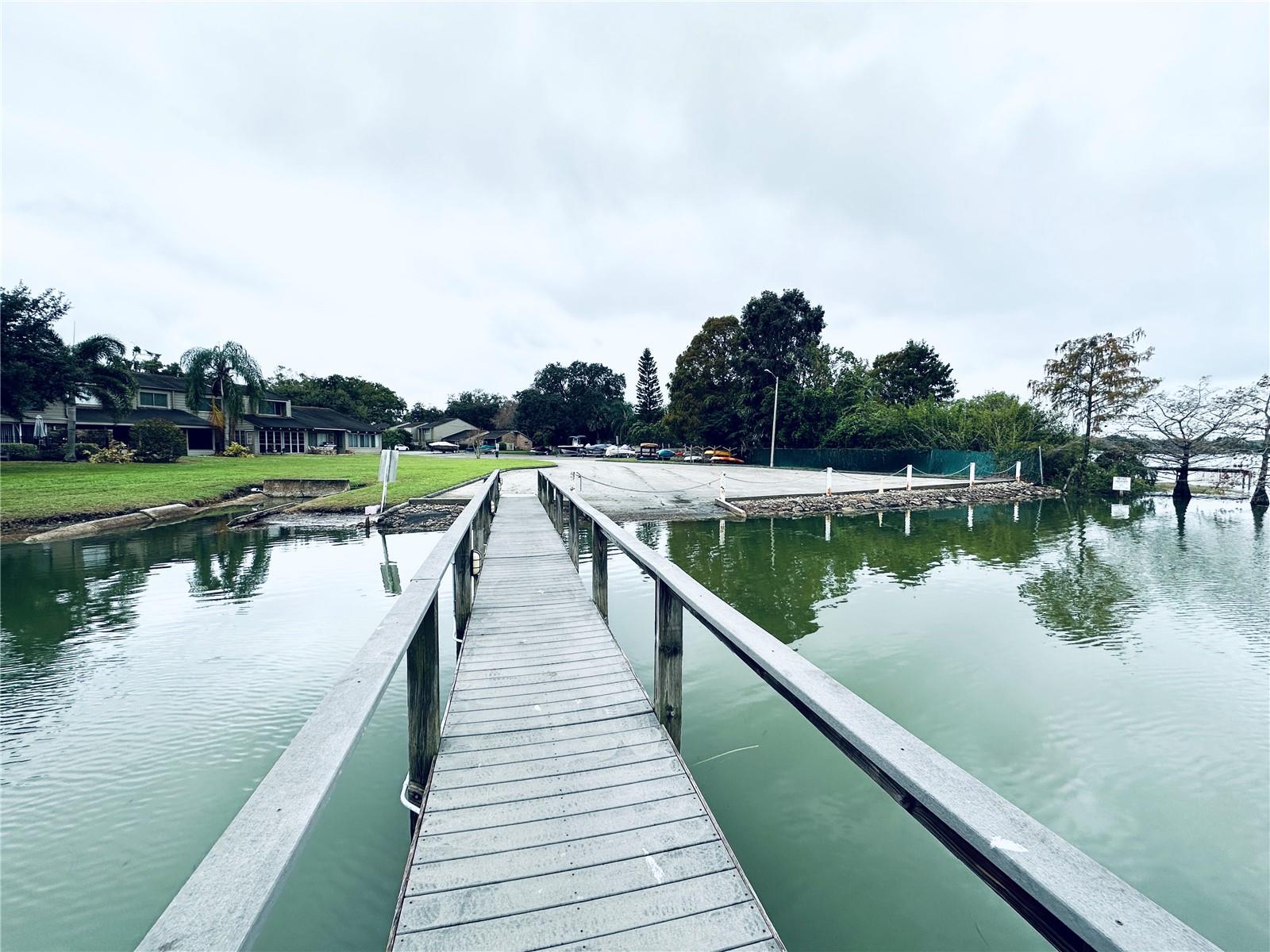 OAK HARBOUR SEC 3 A CONDO - Residential