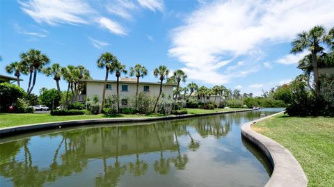 A home in LONGBOAT KEY