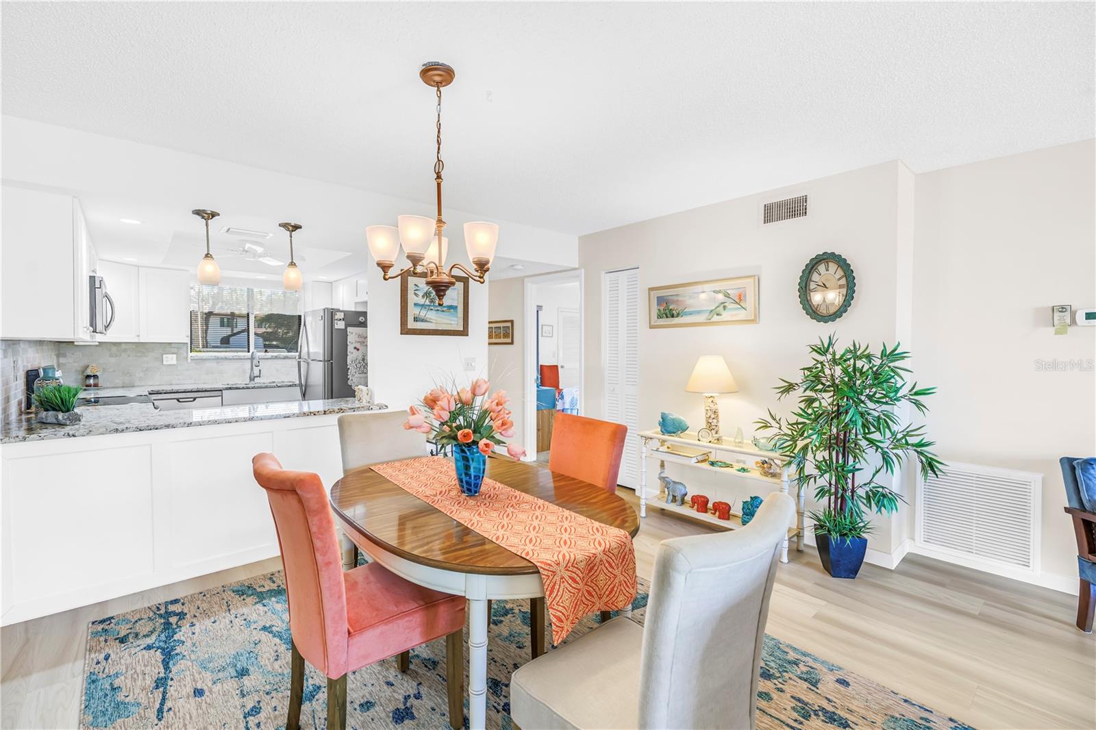 VALENCIA GARDEN III - Residential