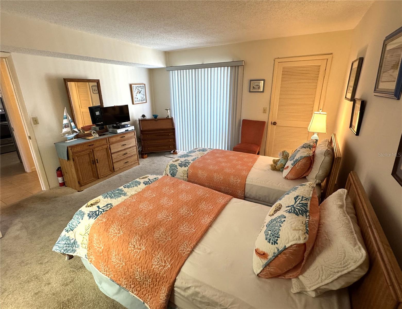 VALENCIA GARDEN III - Residential