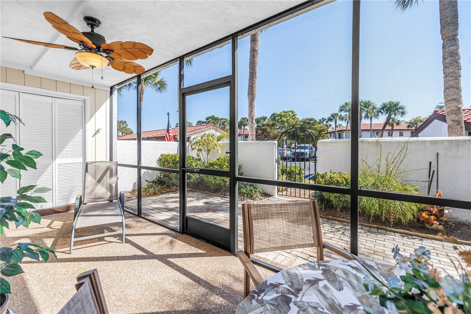 VALENCIA GARDEN III - Residential