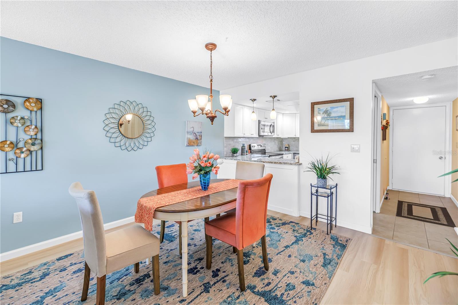 VALENCIA GARDEN III - Residential