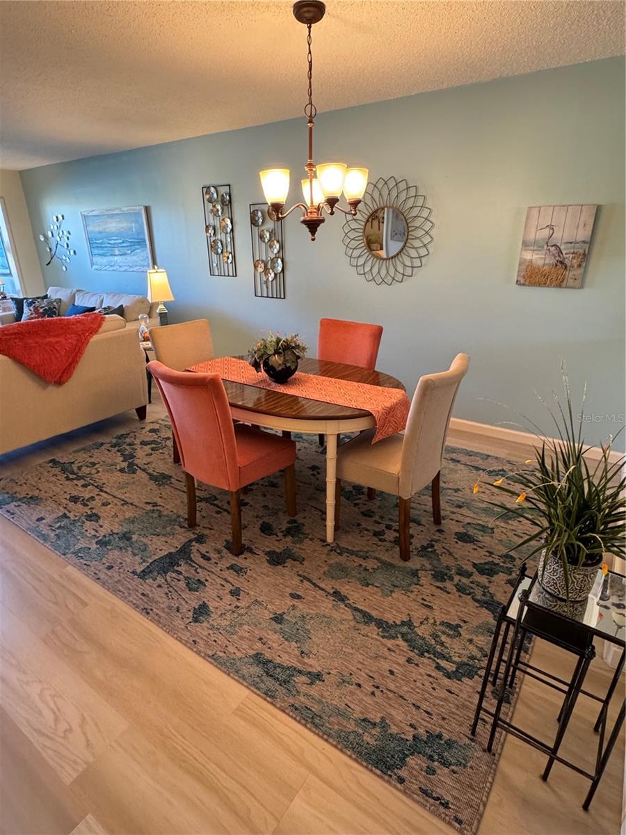 VALENCIA GARDEN III - Residential