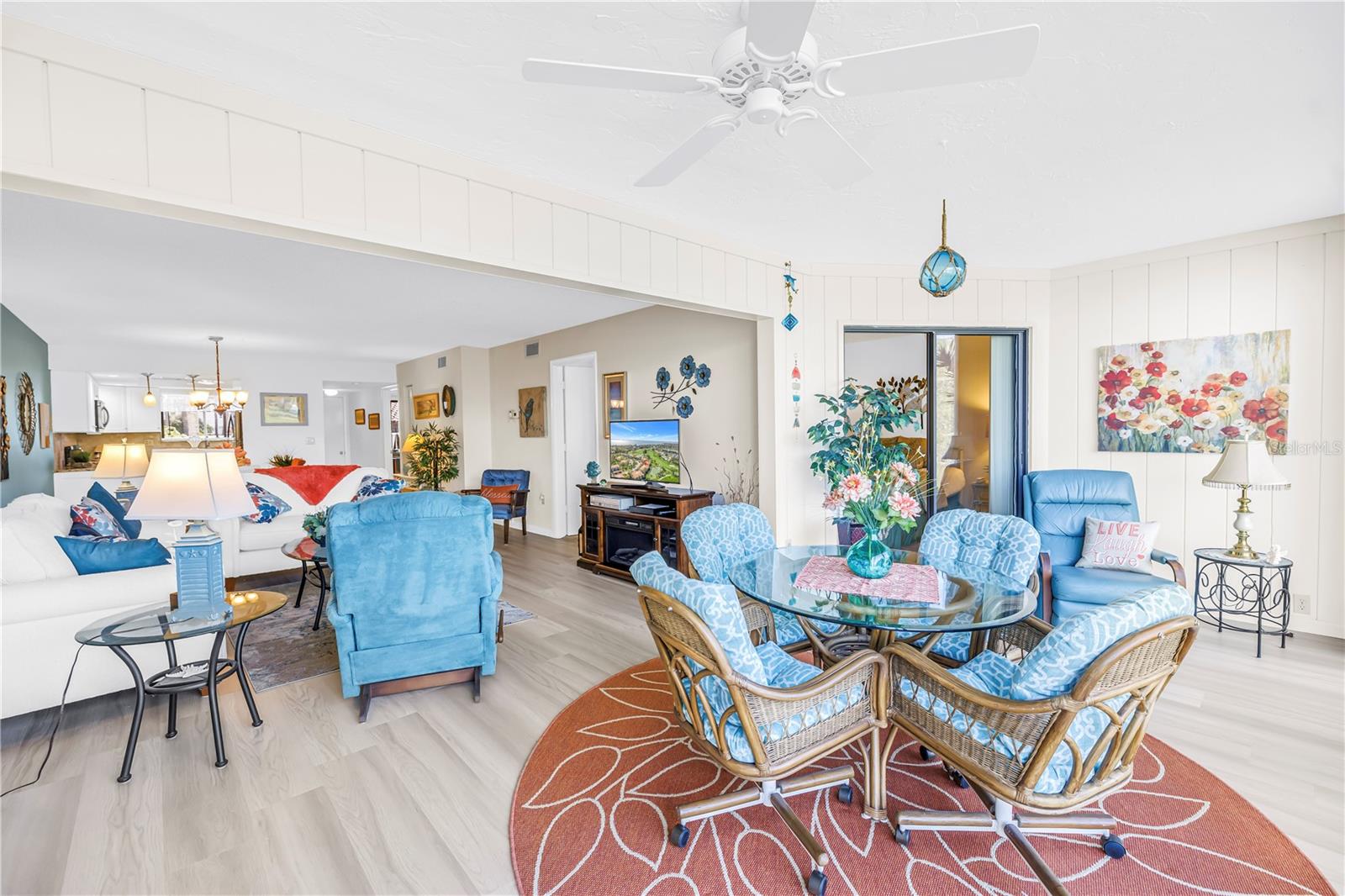 VALENCIA GARDEN III - Residential