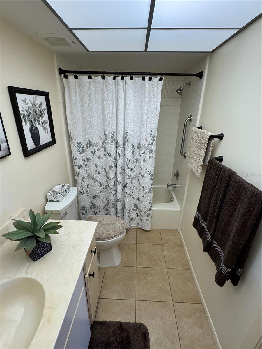 VALENCIA GARDEN III - Residential