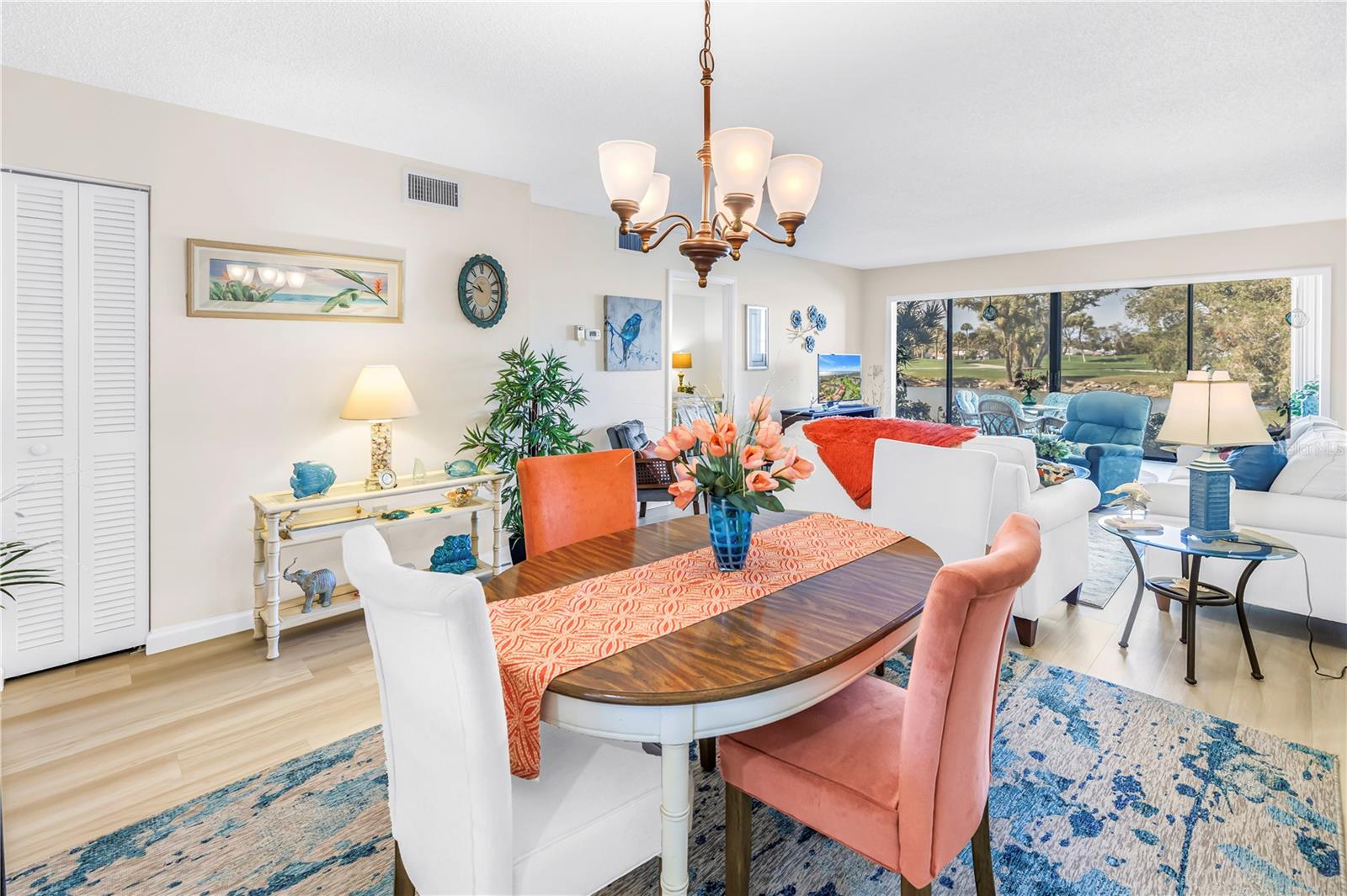 VALENCIA GARDEN III - Residential