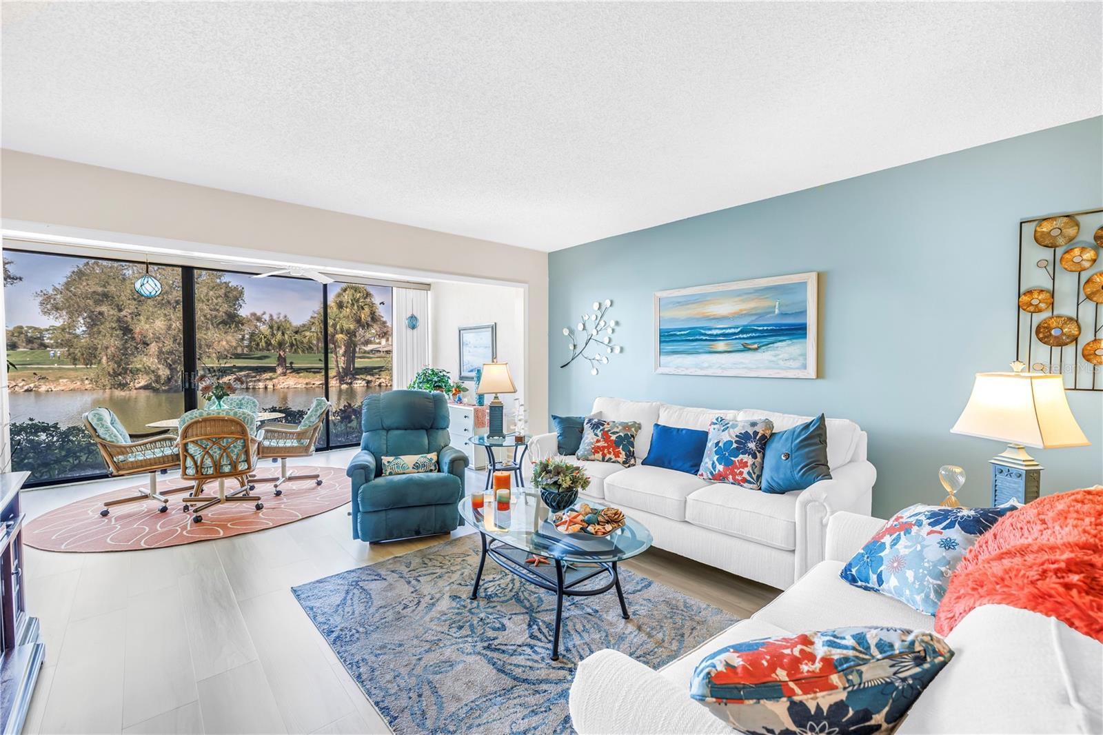 VALENCIA GARDEN III - Residential