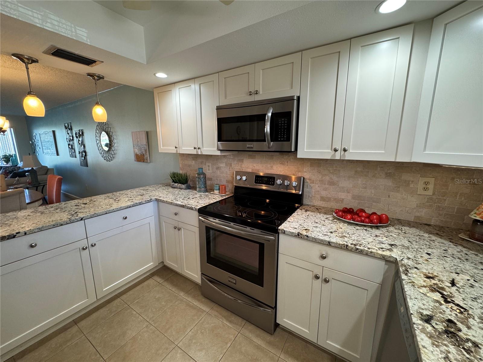 VALENCIA GARDEN III - Residential