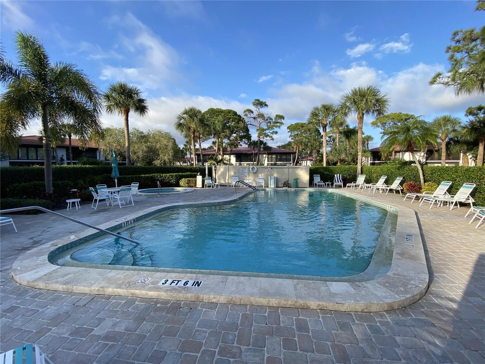 VALENCIA GARDEN III - Residential