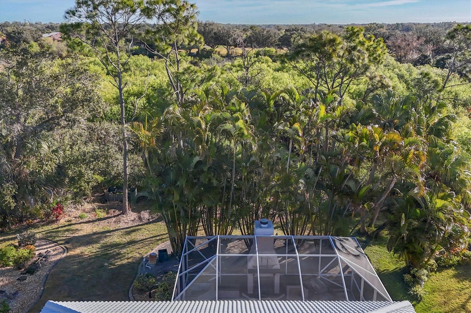 PELICAN POINTE GOLF & COUNTRY CLUB - Residential