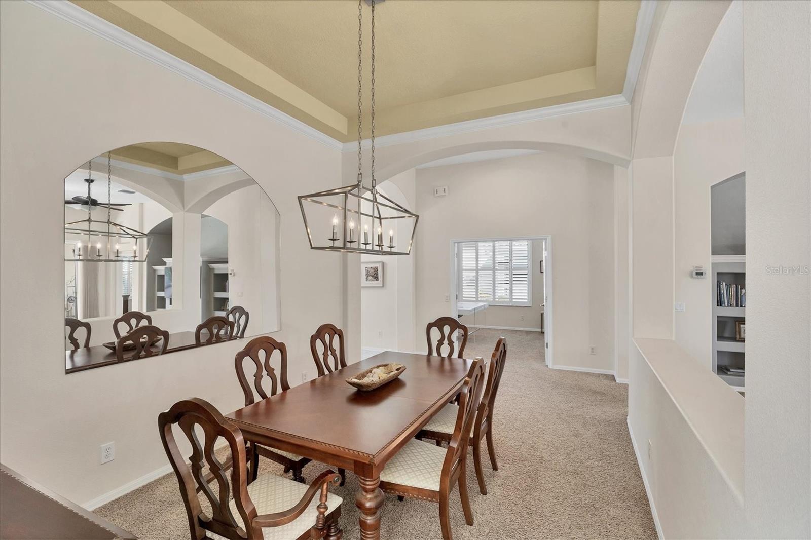 PELICAN POINTE GOLF & COUNTRY CLUB - Residential