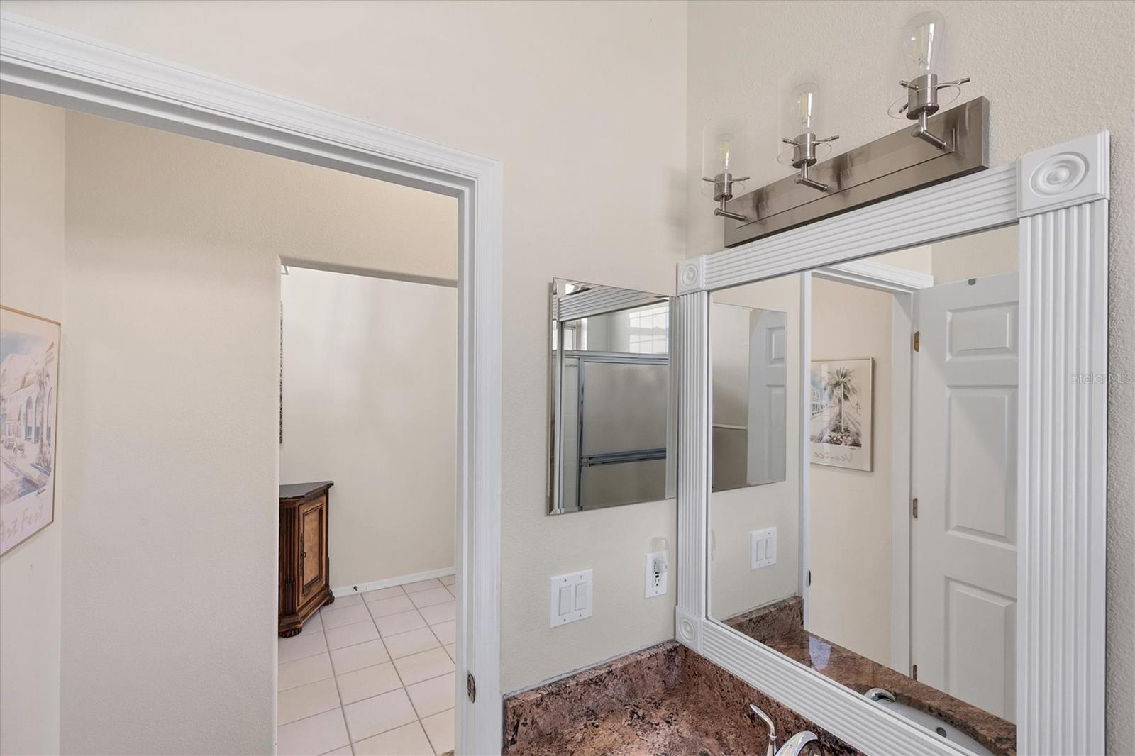 PELICAN POINTE GOLF & COUNTRY CLUB - Residential