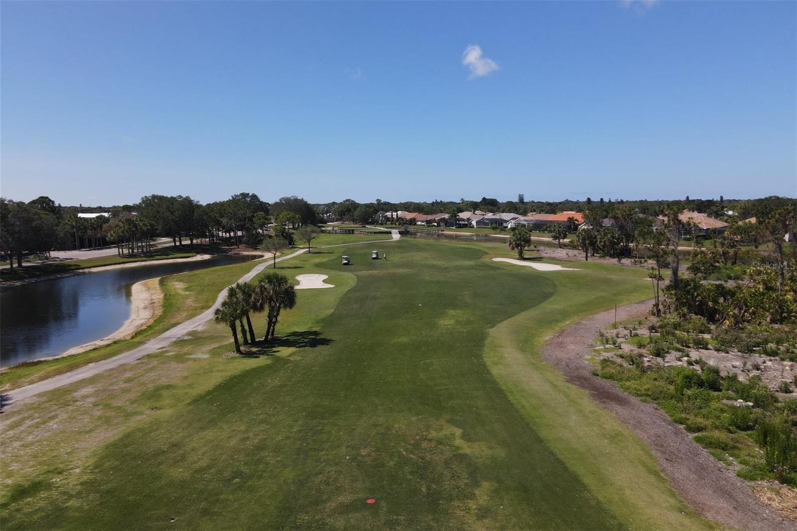PELICAN POINTE GOLF & COUNTRY CLUB - Residential