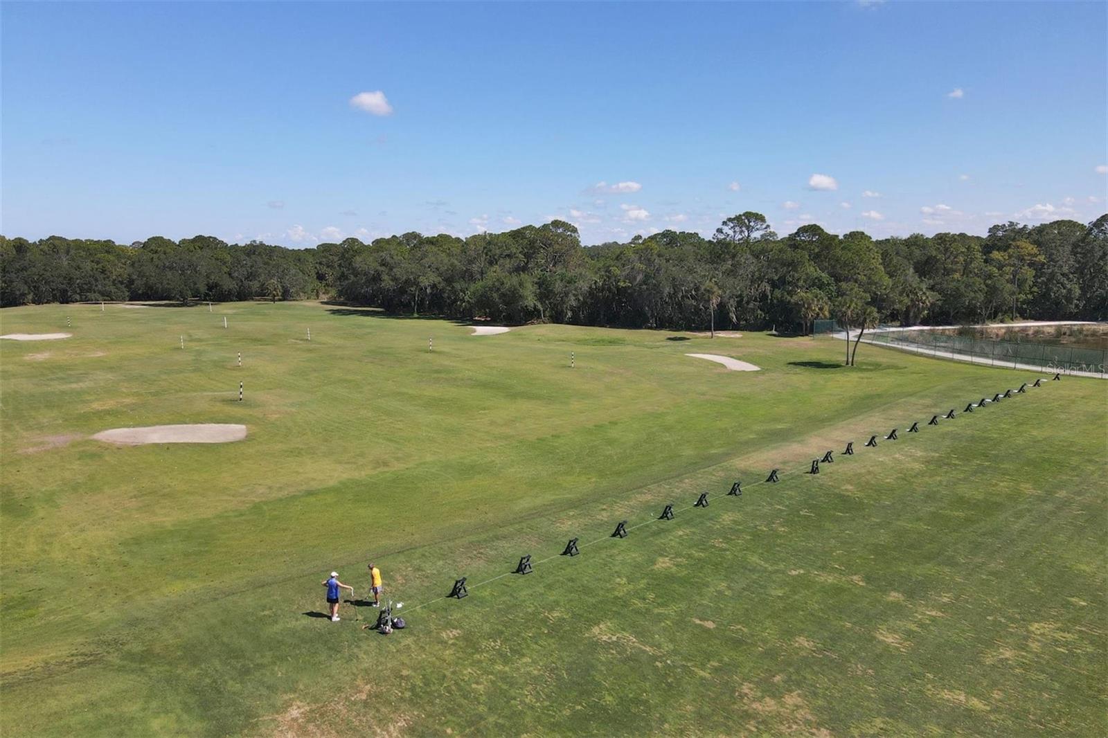 PELICAN POINTE GOLF & COUNTRY CLUB - Residential