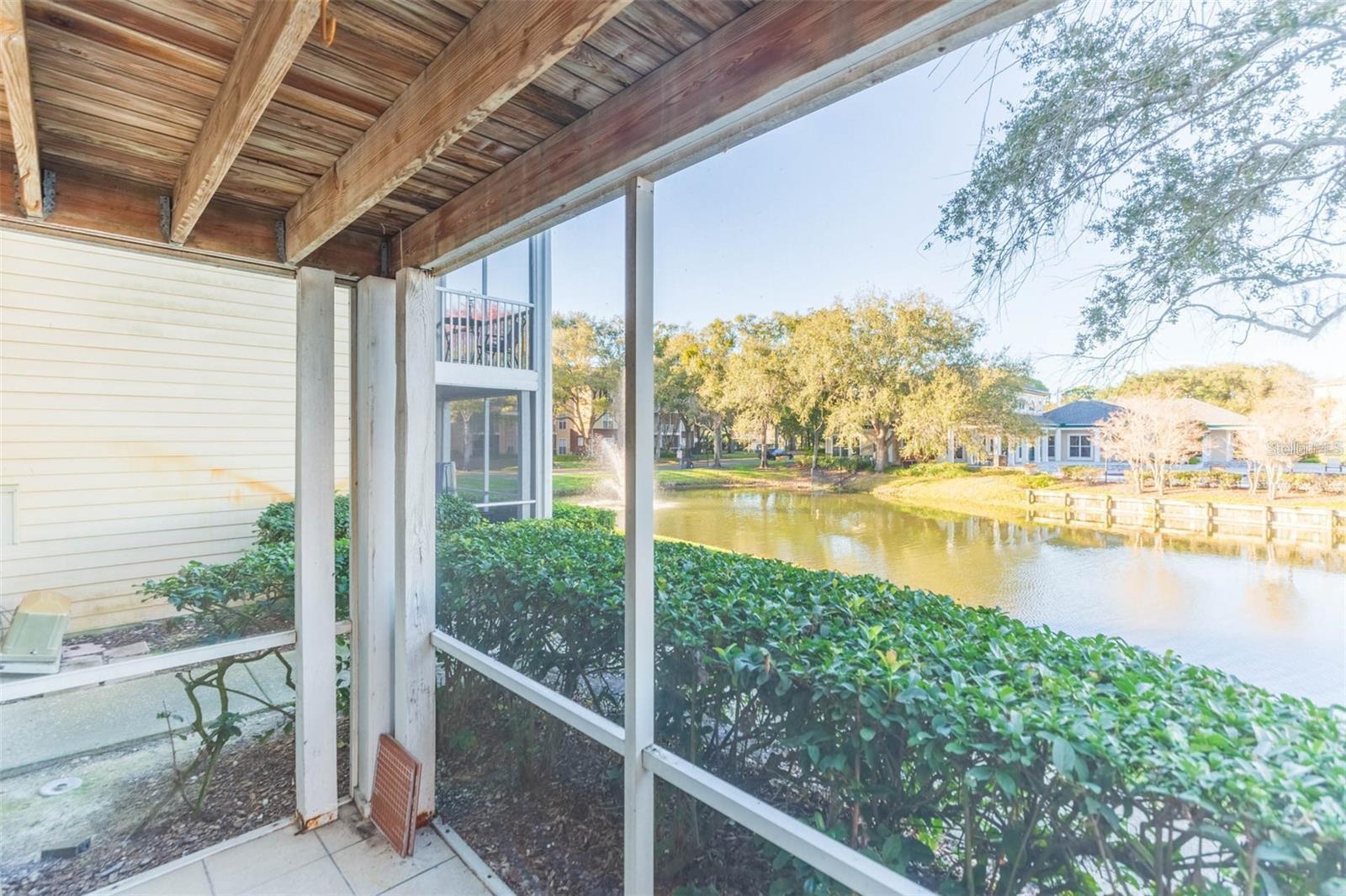 THE LANDINGS OF TAMPA A CONDOM - Residential