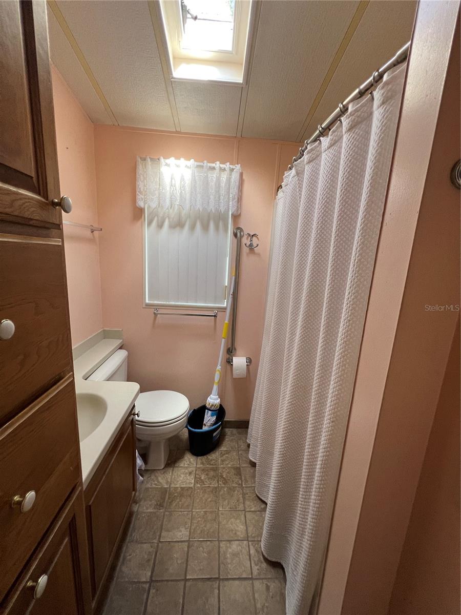 ANCIENT OAKS R V RESIDENCE V - Residential