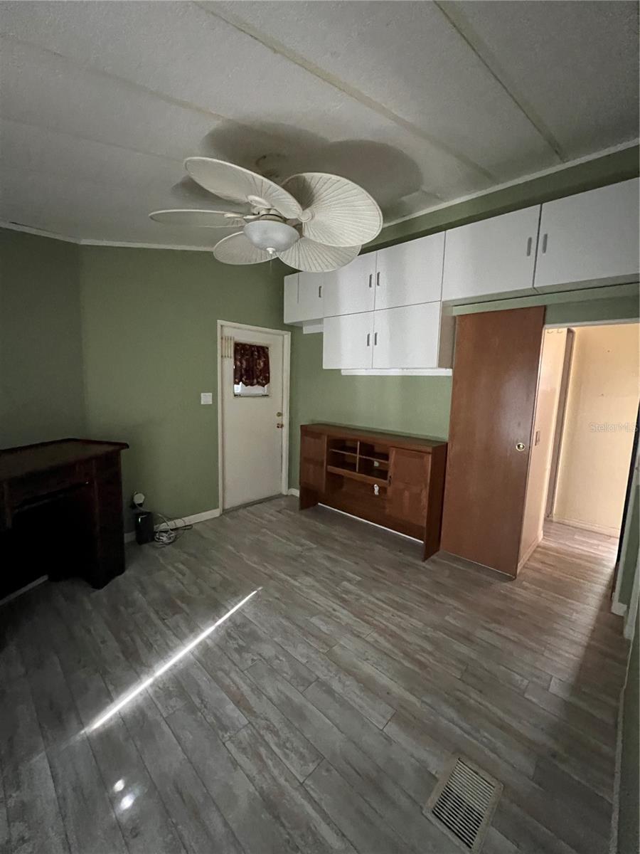 ANCIENT OAKS R V RESIDENCE V - Residential