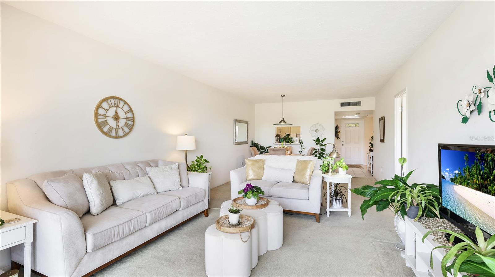 NO 1 PALM-AIRE DESOTO LAKES CC APT CONDO - Residential