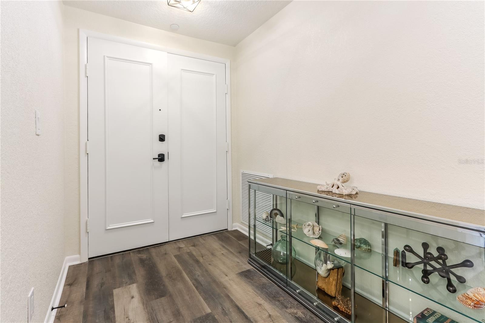 4 BELLEVIEW BOULEVARD 205