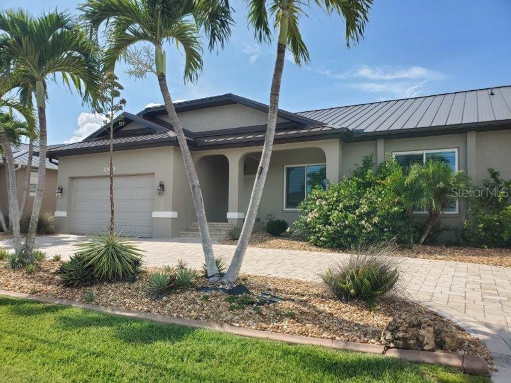 Photo of 2100 Aqui Esta Drive, Punta Gorda, FL 33950 (MLS # C7516978)