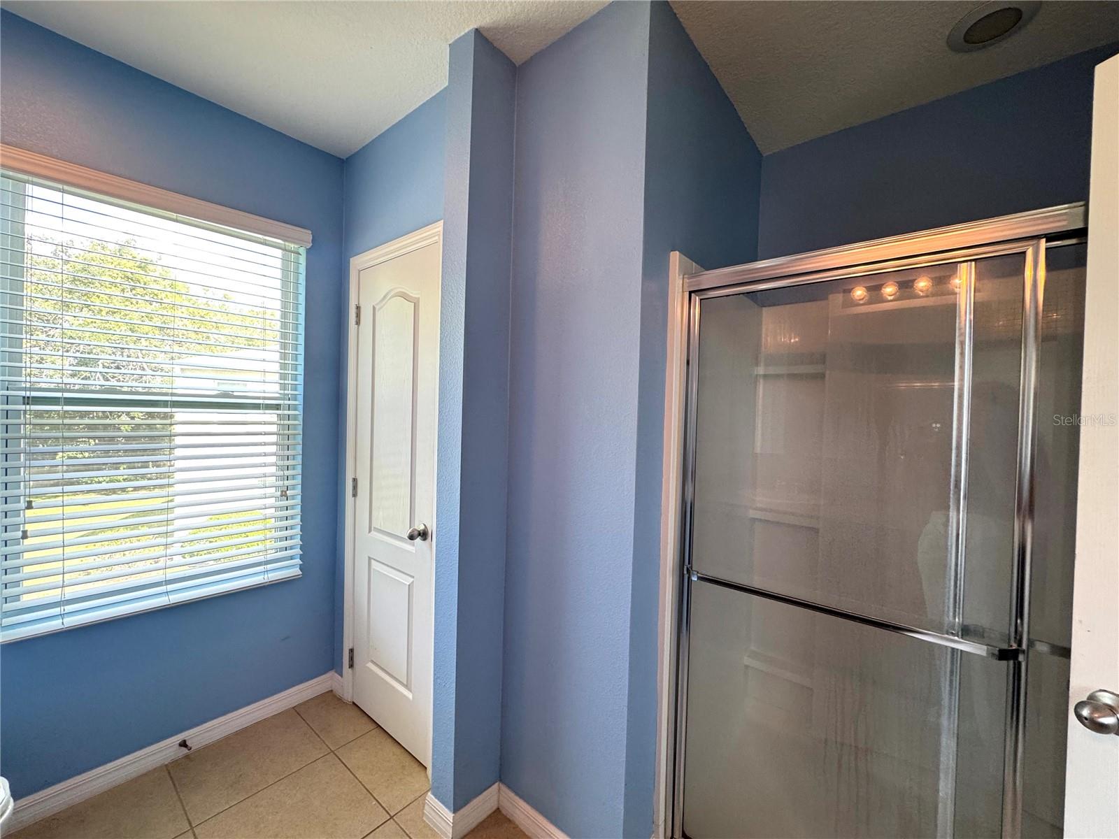 WESTWOOD CONDO II - Residential Lease