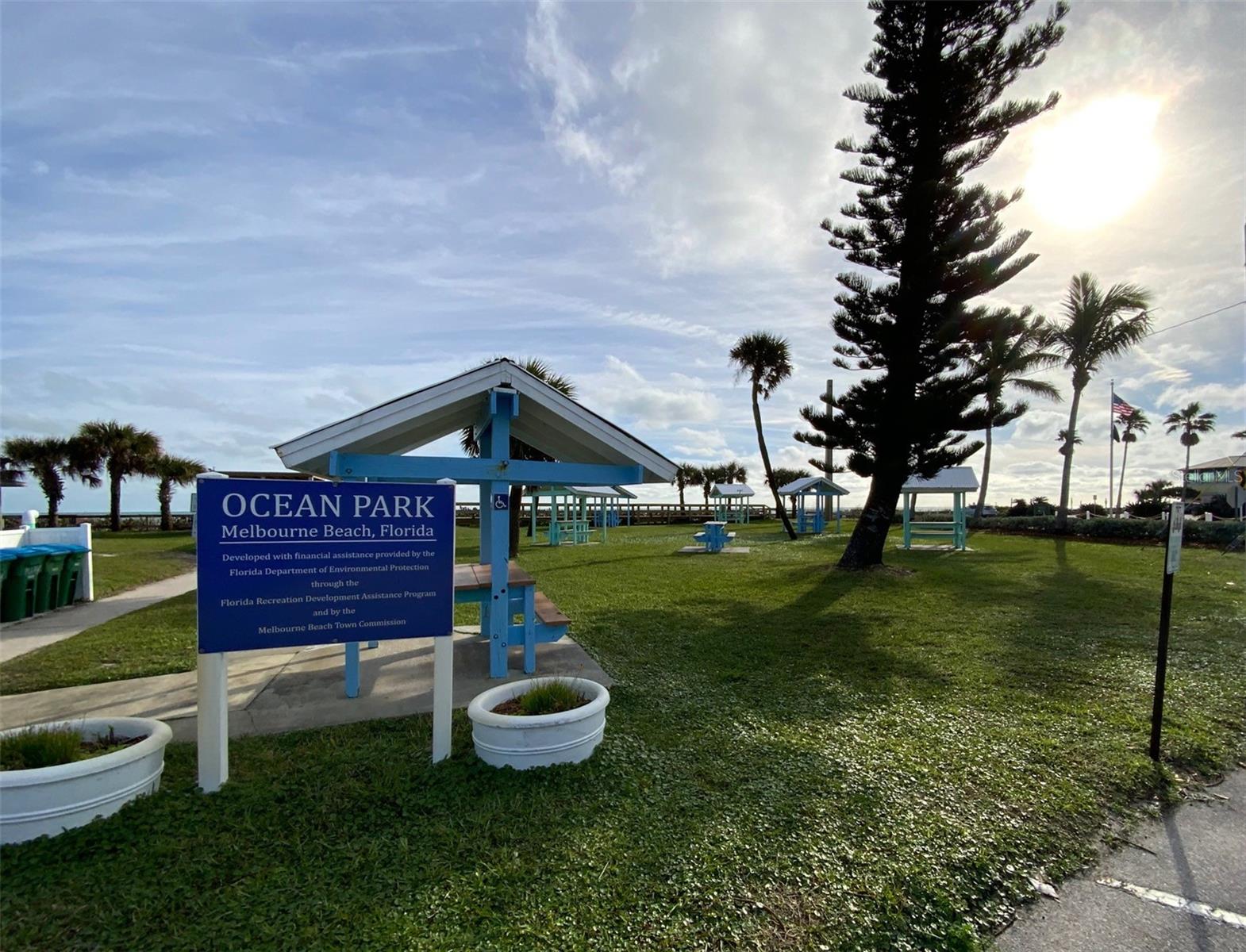 LIGHTHOUSE CONDO PH 03 - Residential