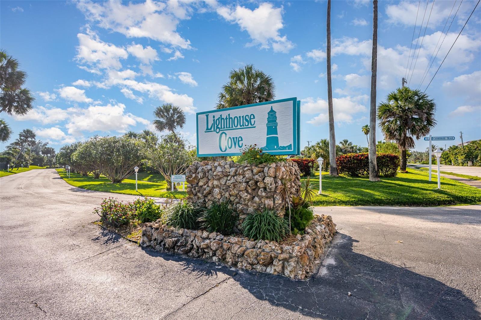 LIGHTHOUSE CONDO PH 03 - Residential