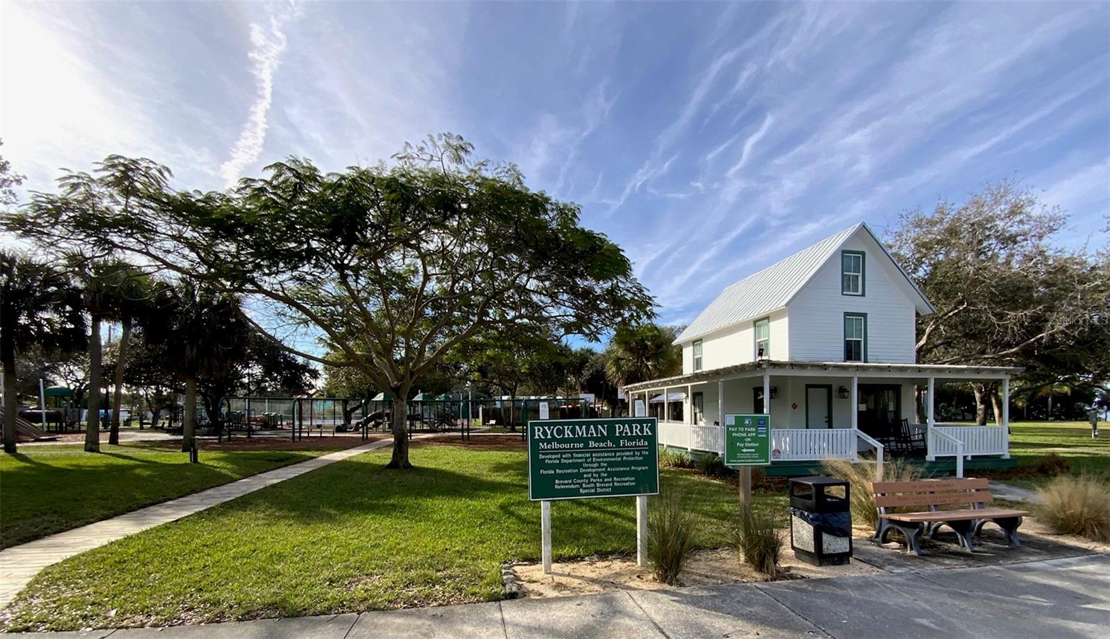 LIGHTHOUSE CONDO PH 03 - Residential