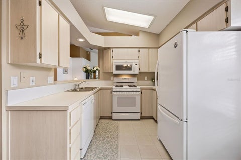 Tiny photo for 26740 Cash Court, Leesburg, FL 34748 (MLS # G5115791)