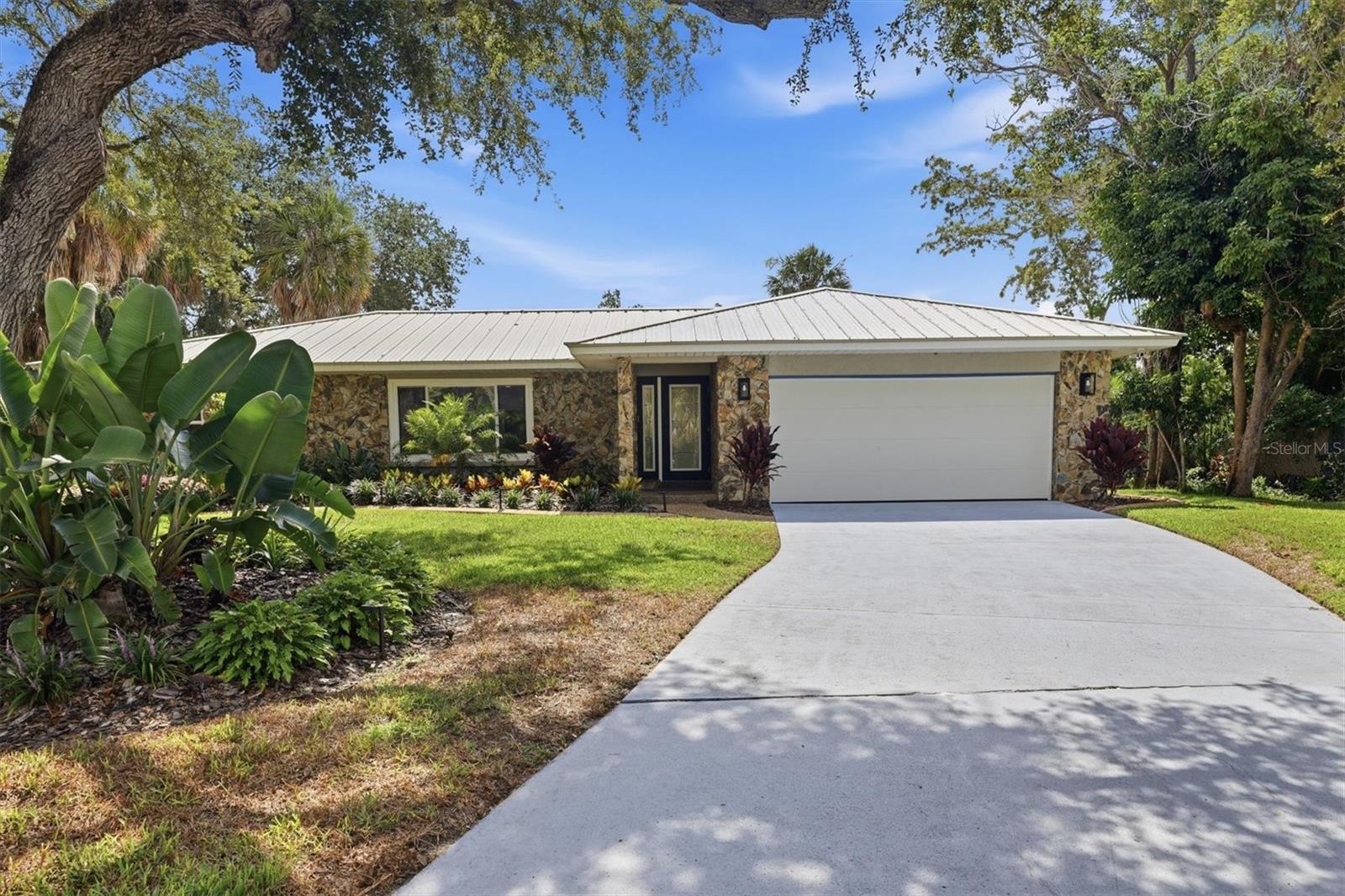 5159 OAKMONT PLACE